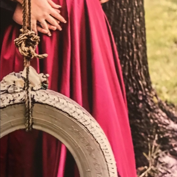 PROM DRESS - Picture 4 of 5